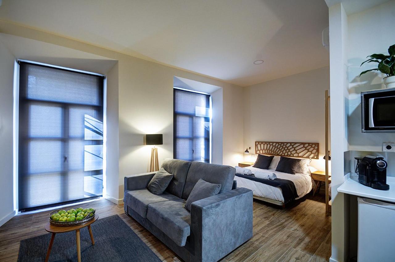 Apartamentos Al-Qazeres Luxury La Concepcion Caces Exteriör bild