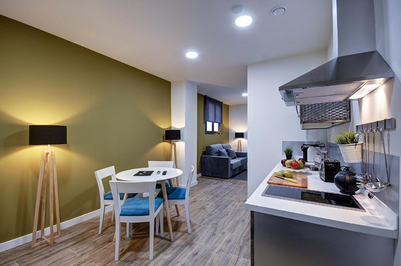 Apartamentos Al-Qazeres Luxury La Concepcion Caces Exteriör bild